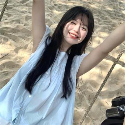 黑夜中的玻璃人偶